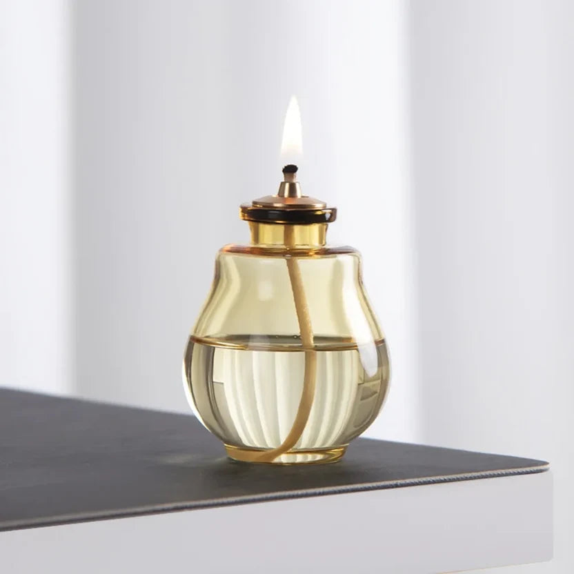 Creative Glass Liquid Oil Candle Lamp - Refillable Transparent Tabletop Ambient Lantern (Green/Clear/Yellow)