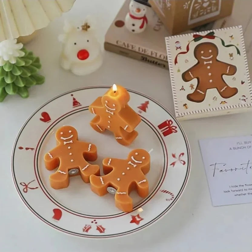 Realistic Christmas Gingerbread Man Scented Candle - Handmade Soy Wax Coffee Milk Fragrance Holiday Art Candle